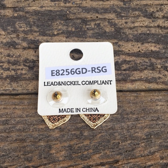 {It's Sense}Rose/GoldMarquee FiligreeEarrings - Picture 3 of 4